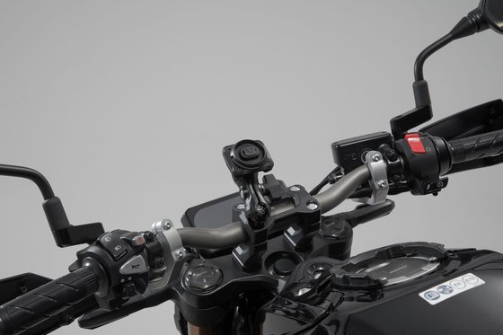 TR 650 STRADA (2013 - 2013) gps phone case kit | SW-MOTECH